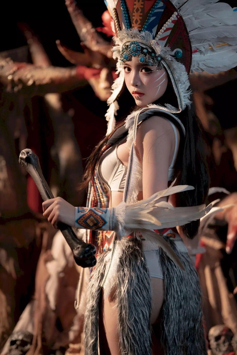 图腾之舞·异色幻境｜Bangni邦尼 × 印第安紫舞龙主题跨界艺术写真集