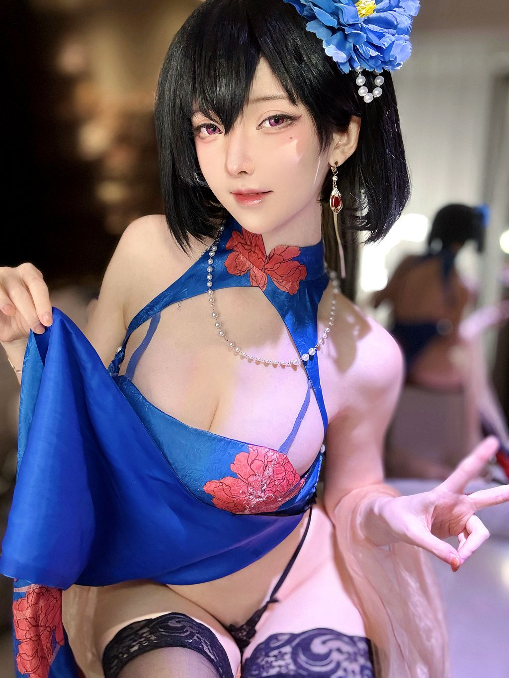 一小央泽唯美Cosplay写真——建武风格旗袍造型演绎东方古典魅力，展现精致妆造与极致气质