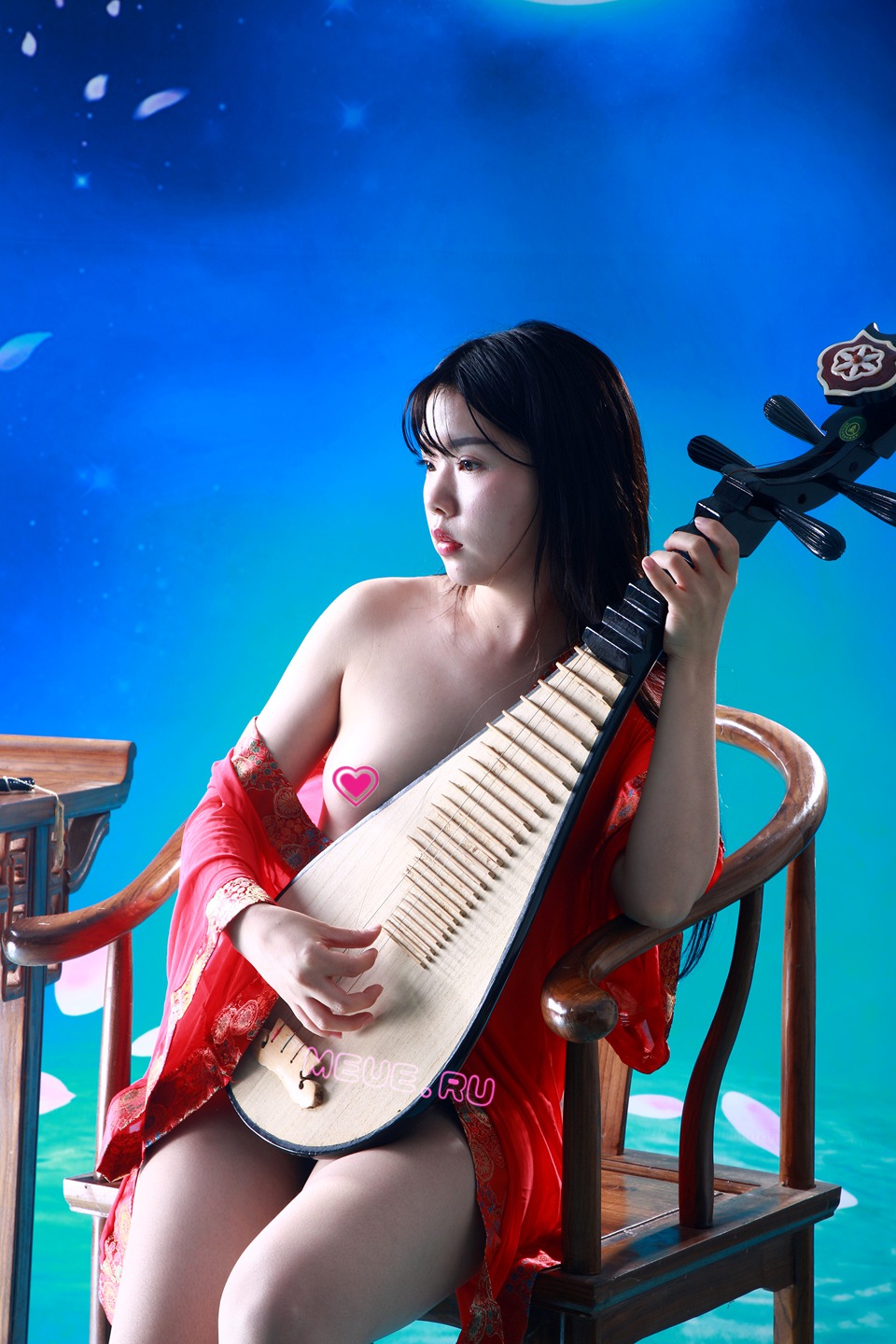日月阿菜